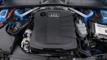 Audi A4 TDI QUATTRO S LINE