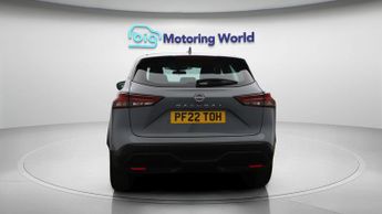 Nissan Qashqai DIG-T ACENTA PREMIUM DCT
