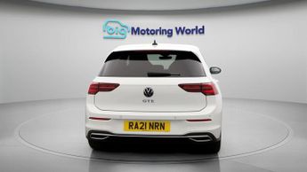 Volkswagen Golf GTE DSG