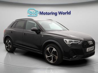 Audi Q3 TFSI QUATTRO S LINE BLACK EDITION