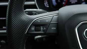 Audi Q3 TFSI QUATTRO S LINE BLACK EDITION
