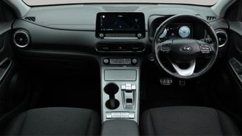 Hyundai KONA PREMIUM