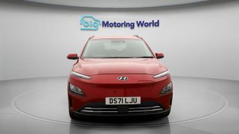Hyundai KONA PREMIUM