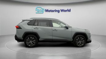 Toyota RAV4 VVT-I DESIGN
