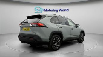 Toyota RAV4 VVT-I DESIGN