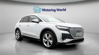 Audi Q4 e-tron S LINE