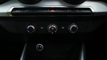 Audi Q2 TFSI S LINE