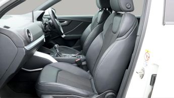 Audi Q2 TFSI S LINE