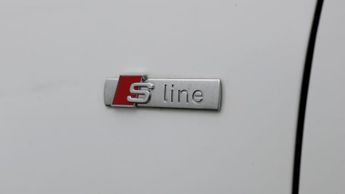 Audi Q2 TFSI S LINE
