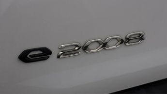 Peugeot E-2008 ALLURE PREMIUM