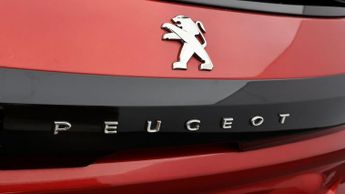 Peugeot 208 PURETECH ALLURE S/S