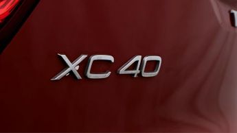 Volvo XC40 RECHARGE T5 R-DESIGN