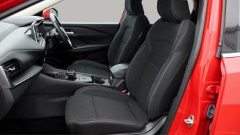 Nissan Qashqai DIG-T ACENTA PREMIUM DCT