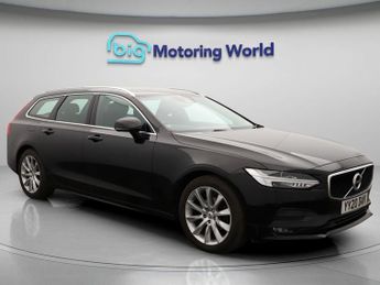 Volvo V90 T4 MOMENTUM PLUS