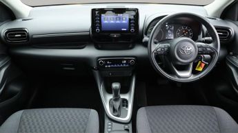 Toyota Yaris ICON