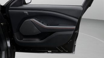 Ford Mustang Mach-E BASE