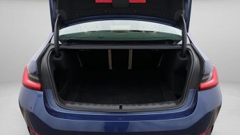 BMW 3 Series 320I SPORT