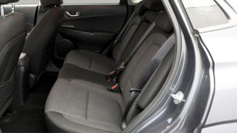 Hyundai KONA PREMIUM