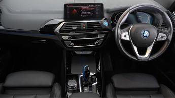BMW iX3 PREMIER EDITION PRO
