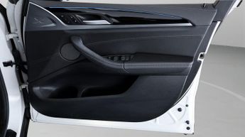 BMW iX3 PREMIER EDITION PRO