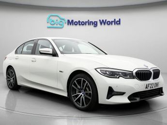 BMW 330 330E SPORT PRO