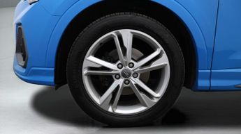 Audi Q3 TFSI S LINE