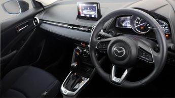 Mazda Mazda2 SELECT