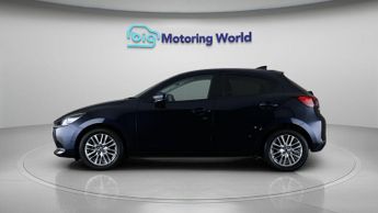 Mazda Mazda2 SELECT