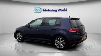 Volkswagen Golf R-LINE EDITION TSI EVO DSG