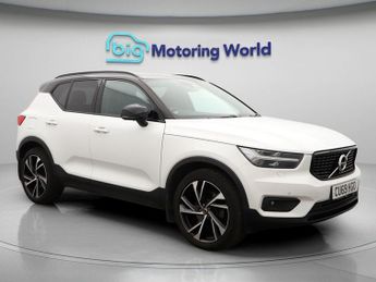Volvo XC40 T5 R-DESIGN PRO AWD
