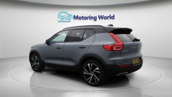 Volvo XC40 T5 R-DESIGN PRO AWD