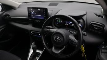 Toyota Yaris DESIGN