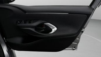 Toyota Yaris DESIGN