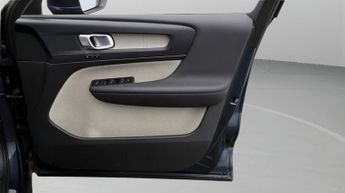 Volvo XC40 RECHARGE T5 INSCRIPTION PRO