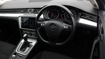 Volkswagen Passat SE BUSINESS TDI BLUEMOTION TECH DSG