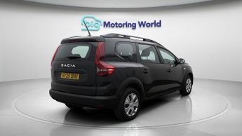 Dacia Jogger ESSENTIAL TCE