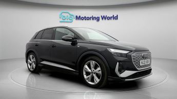 Audi Q4 e-tron S LINE