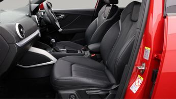 Audi Q2 TFSI S LINE