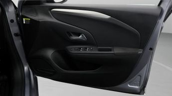 Vauxhall Corsa Electric SE NAV PREMIUM