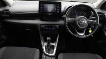 Toyota Yaris ICON