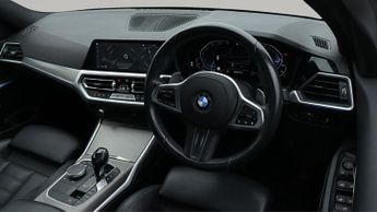 BMW 3 Series 330E M SPORT