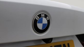 BMW 3 Series 330E M SPORT