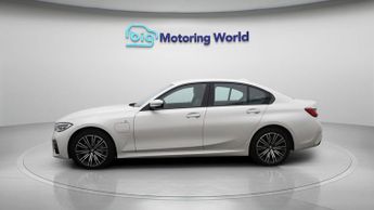 BMW 3 Series 330E M SPORT
