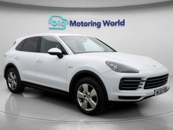 Porsche Cayenne V6