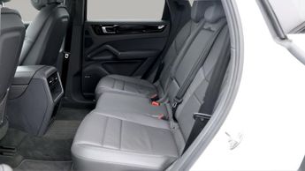Porsche Cayenne V6