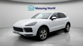 Porsche Cayenne V6
