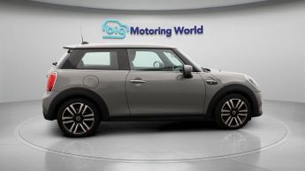 MINI Electric Hatch COOPER S LEVEL 2