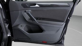 Volkswagen Tiguan ELEGANCE TSI DSG