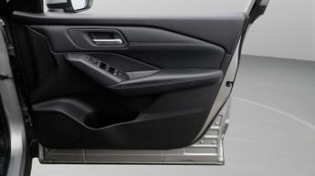Nissan Qashqai DIG-T ACENTA PREMIUM DCT