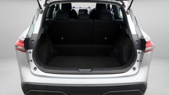 Nissan Qashqai DIG-T ACENTA PREMIUM DCT